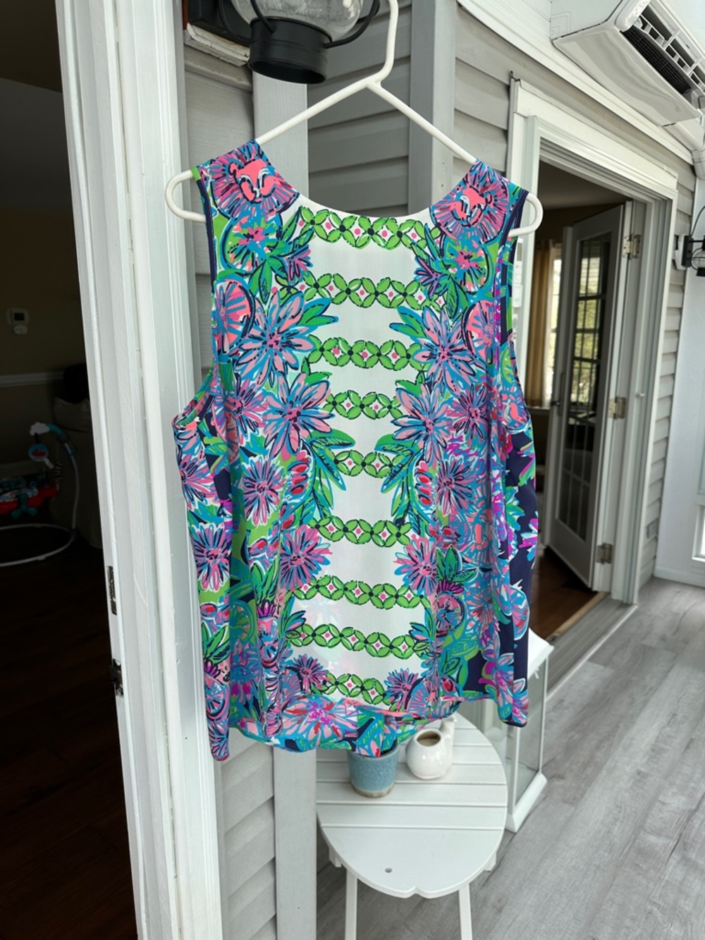 Lilly Pulitzer Multicolor Floral silk  Tank Top - Blue Pink Green